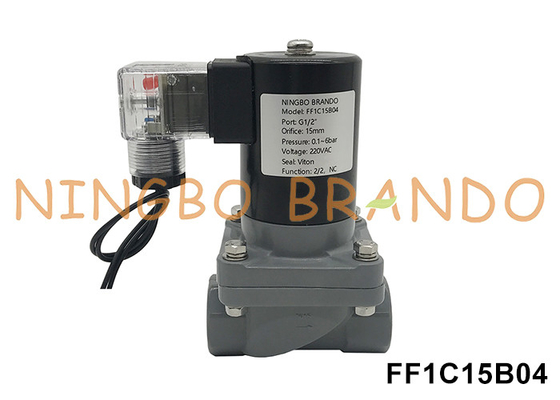 1/2' مضاد للتآكل الصمام الكهربائي CPVC للحمض الكيميائي القلي 220V 110V 24V